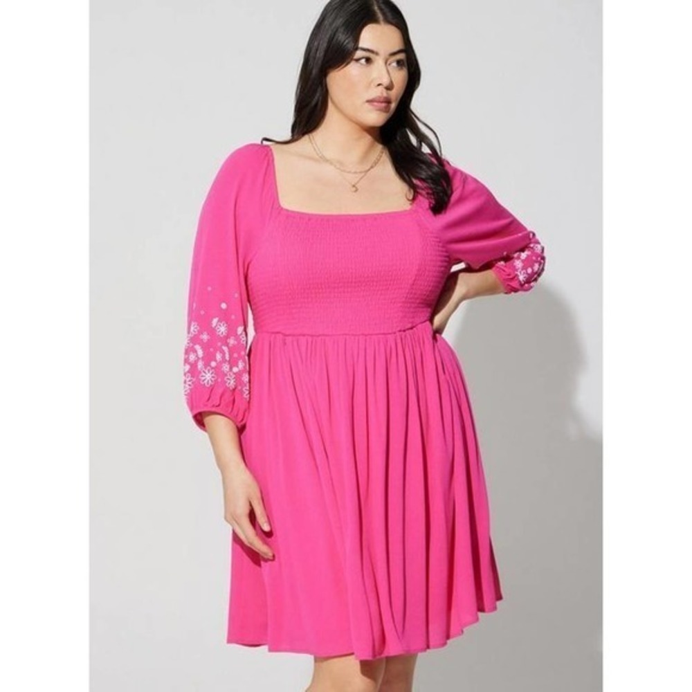New Torrid 5‎ (5X 28) Hot Pink Mini Crinkle Gauze Floral Daisy Babydoll Dress